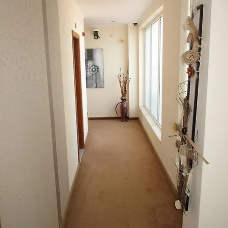 Отель Family Berlin Свети-Влас